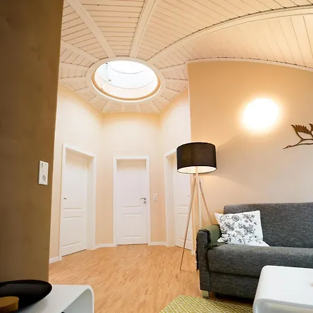 Ferienhaus Kugelhaus Solveig - Zeitloses Holzhaus In Kugelform Für Stille Momente In Der *