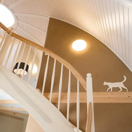 Kugelhaus Solveig - Zeitloses Holzhaus In Kugelform Fuer Stille Momente In Der *