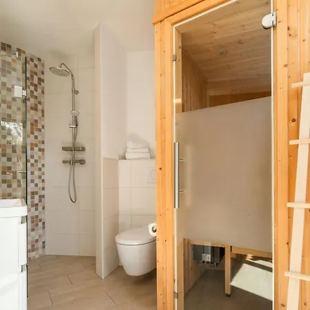 Kugelhaus Solveig - Zeitloses Holzhaus In Kugelform Fuer Stille Momente In Der