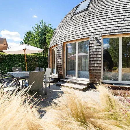 Kugelhaus Solveig - Zeitloses Holzhaus In Kugelform Fuer Stille Momente In Der * Wustrow (Penzlin)